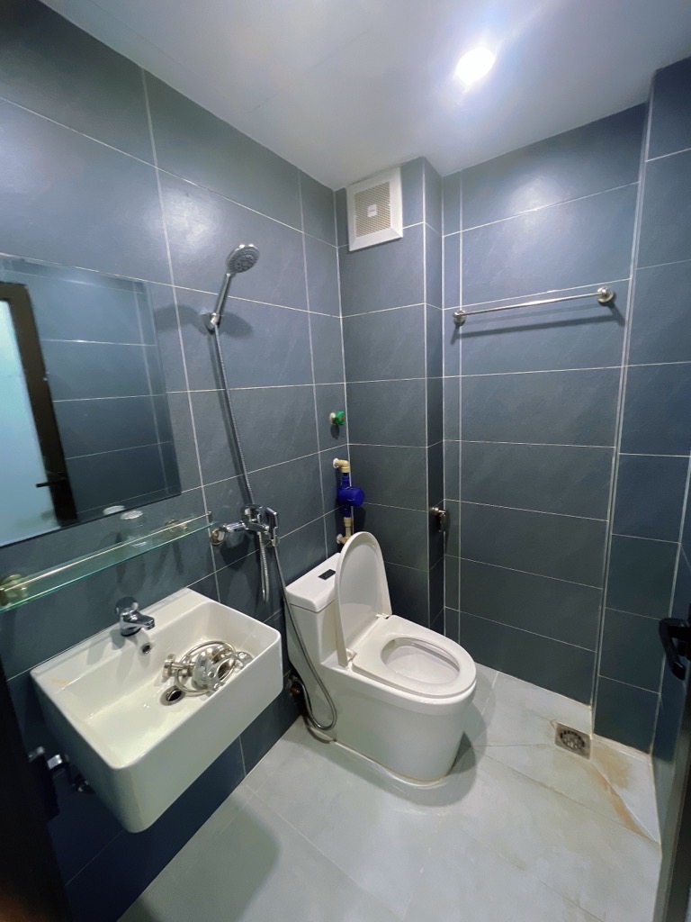 NHÀ DÒNG TIỀN HƠN 30 TRIỆU/ THÁNG – MẶT NGÕ THÔNG, GẦN Ô TÔ- THANG MÁY- FULL NỘI THẤT.